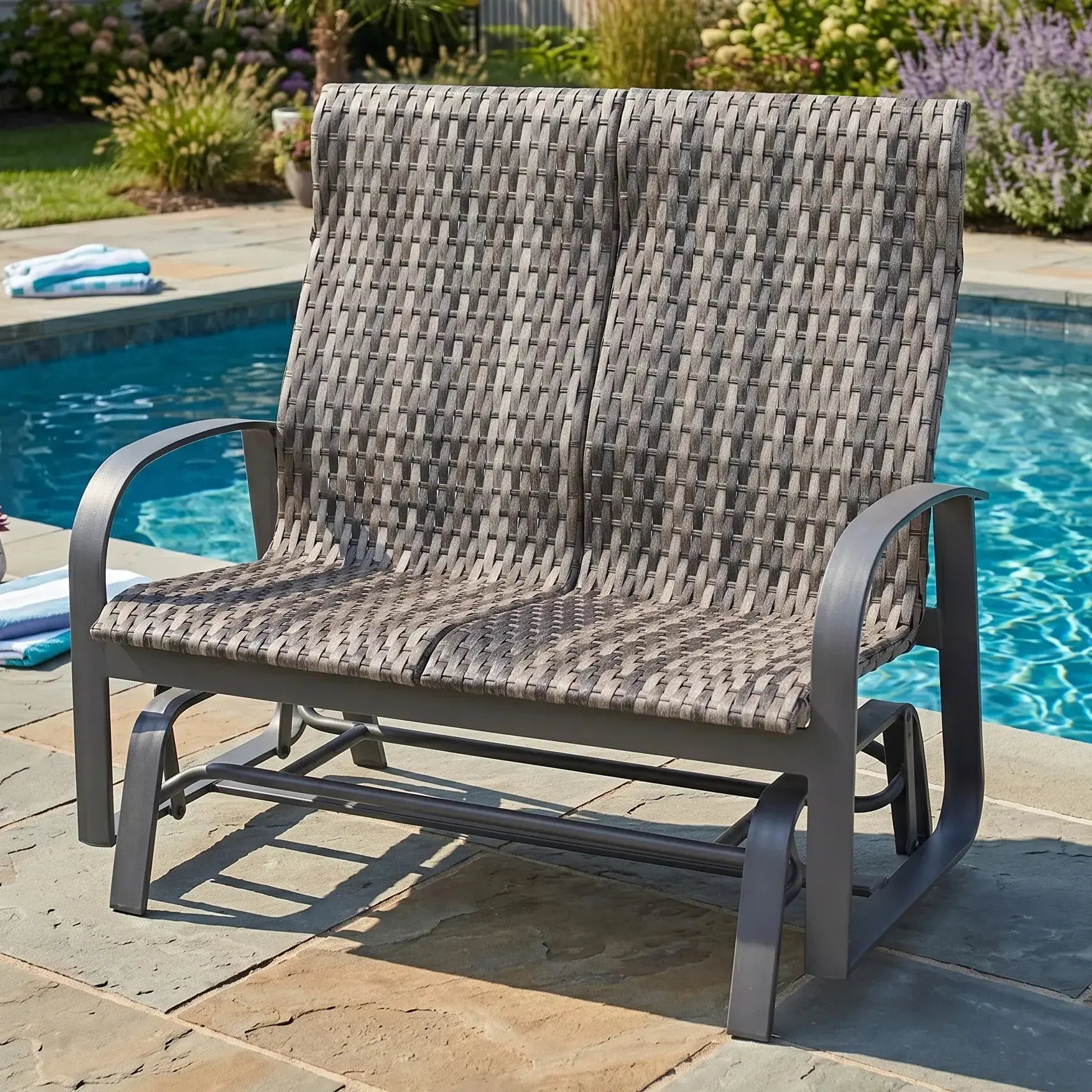 Wakefield Woven Double Glider