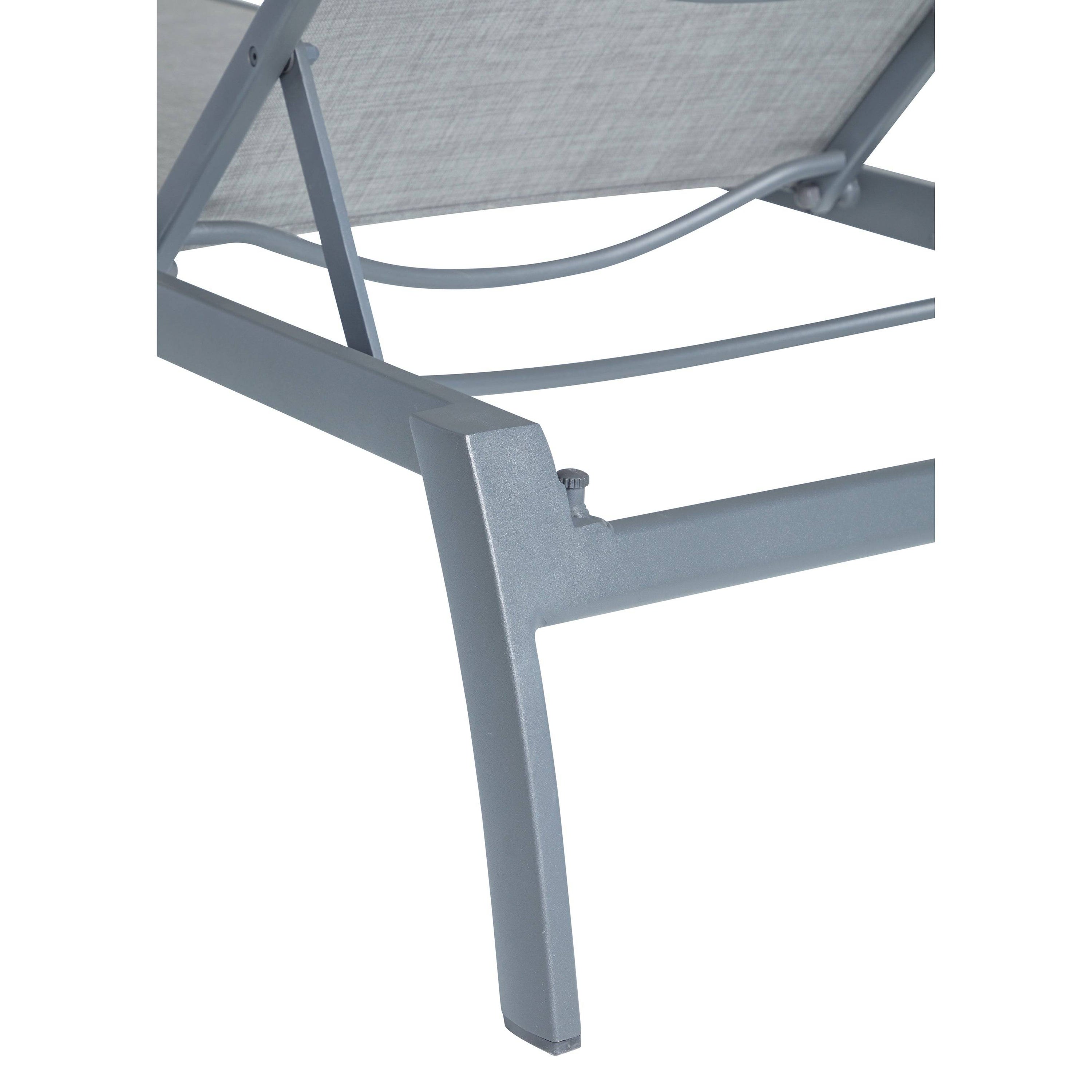 Wakefield Sling Chaise - WaterTrendsStore